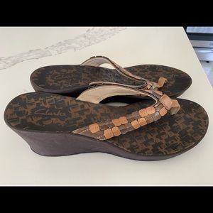 Clarks sandals size 12